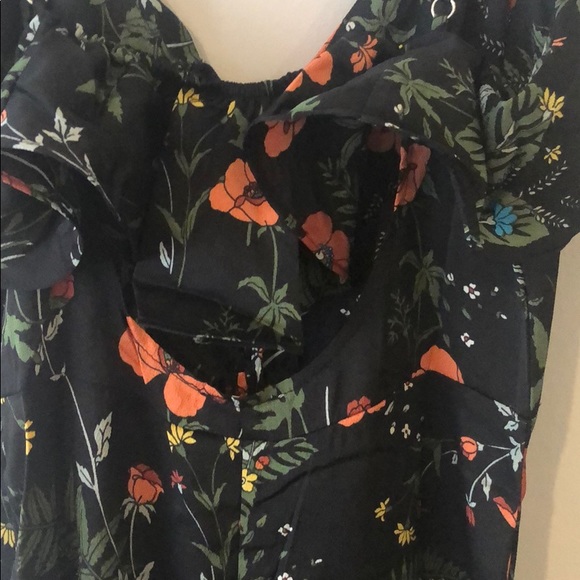 Black Floral Ruffle Maxi Dress - Picture 7 of 8